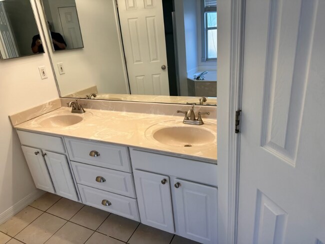 Photo - 345 Eventide Drive