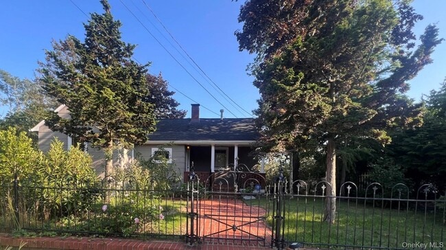 Photo - 1375 W Main St