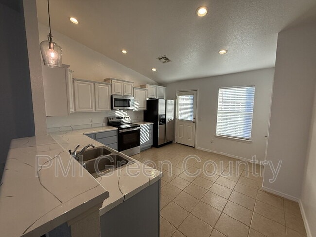 Photo - 25934 E 90th St S