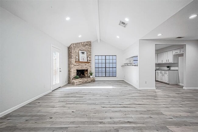 Photo - 4907 Fox Hollow Blvd