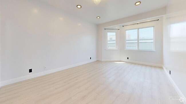 Building Photo - 711 La Playa St Rental