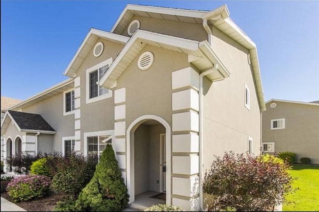 Building Photo - 6131 S 1350 E Rental