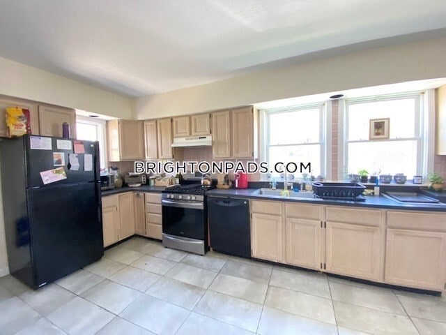 Building Photo - 75 Claymoss Rd Unit 1