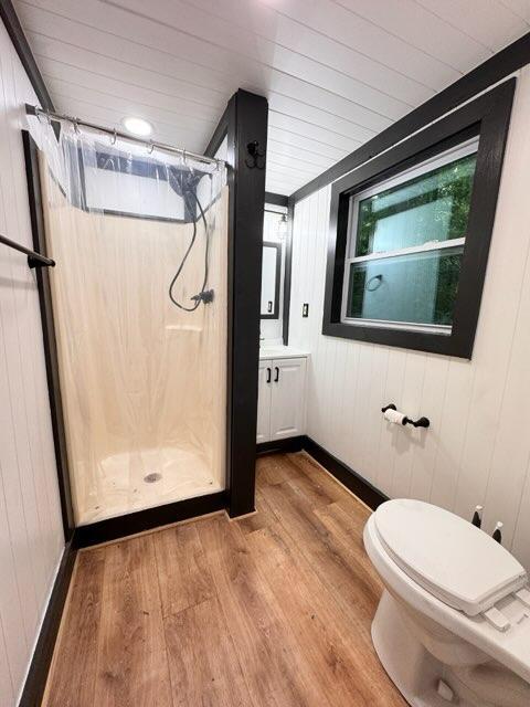Photo - 6382 Medlock Rd