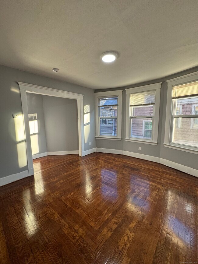 Photo - 1528 Ella T Grasso Blvd Unidad 2