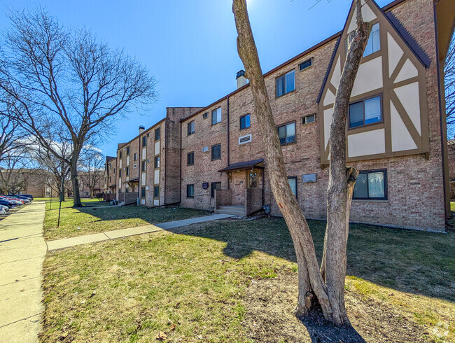 Building Photo - 801 S Dwyer Ave Unit D Rental