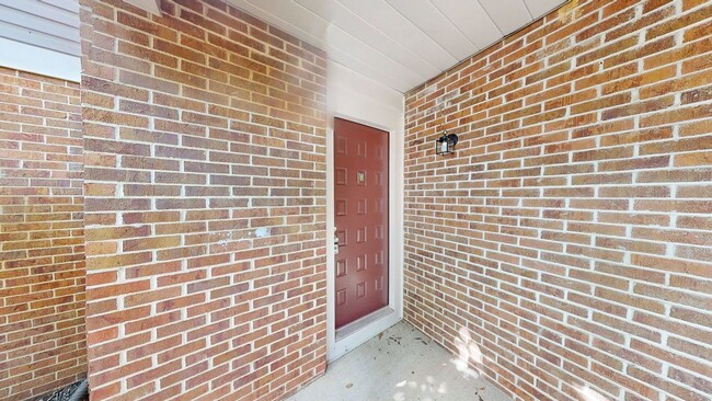 Photo - 159 Corbins Mill Dr
