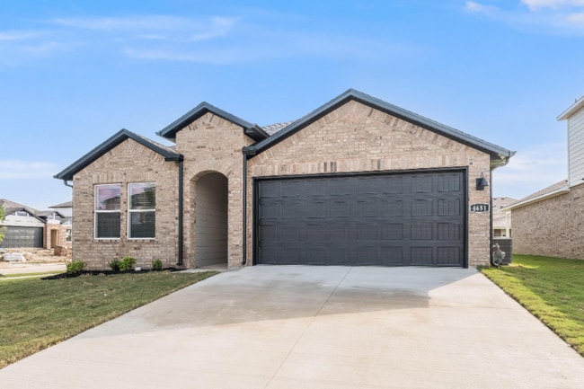 Building Photo - 4651 W Aurora St