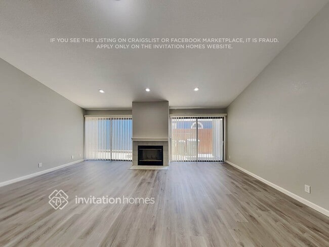 Photo - 7205 Sutherland Way