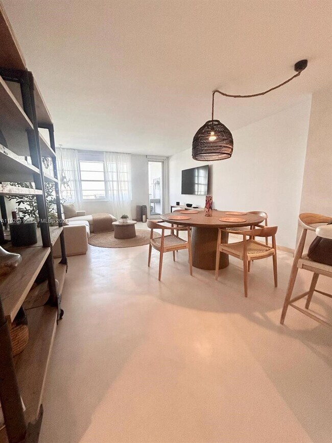 Photo - 100 Lincoln Rd Unit 1543