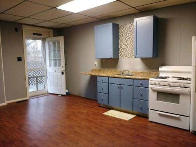 Building Photo - 9 Laird Ave Unit A