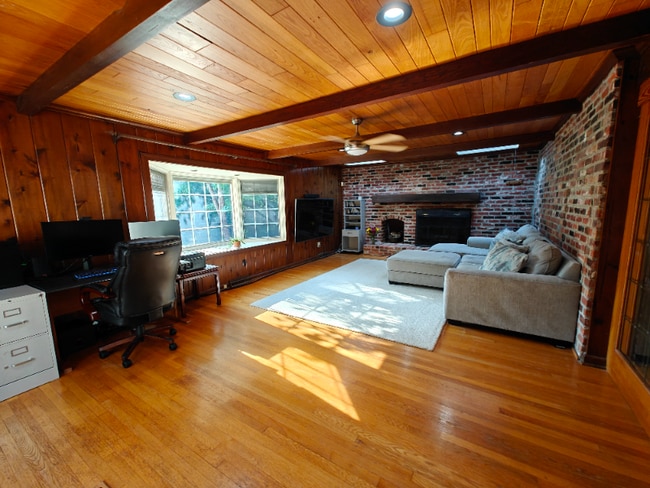 Photo - 120 Ferncliff Dr