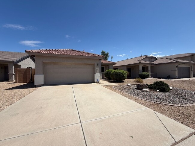 Building Photo - 17403 N 167th Dr