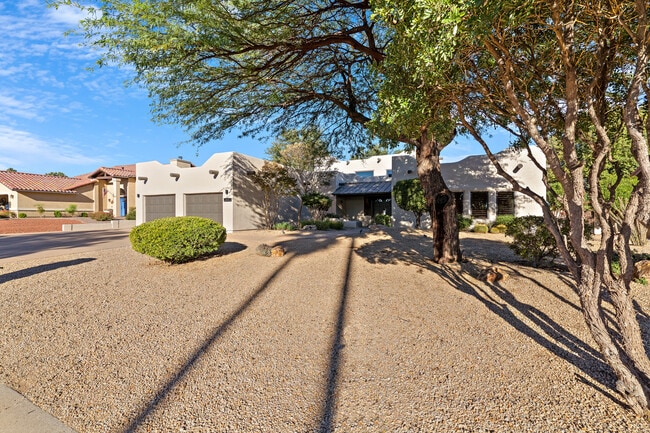 Photo - 2882 S Palmer Dr