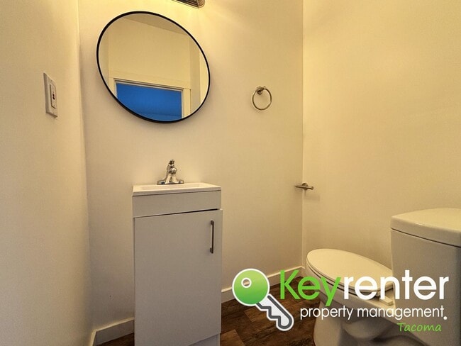 Photo - Updated 3-Bedroom Home for Rent in Central...