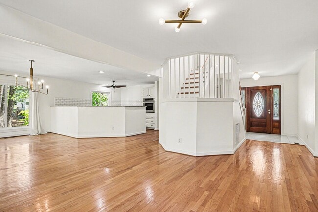 Photo - Large 4 Bedroom/2 Bathroom Home in Bon Air ***Available Early/Mid April***