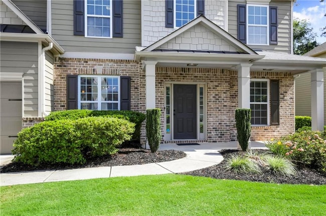 Photo - Beautiful 5-Bed, 3-Bath Craftsman Home Near Kennesaw Mountain