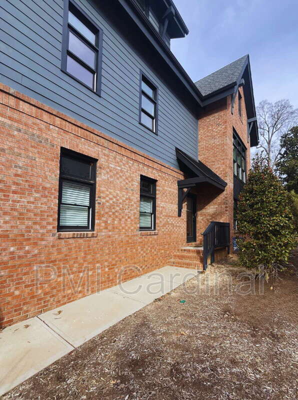 Photo - 3121 Colyer Pl