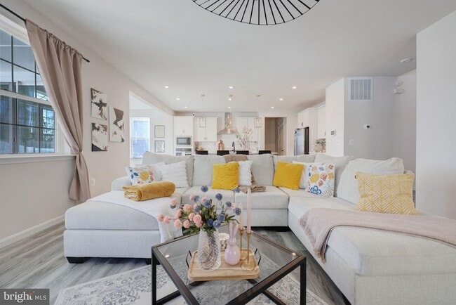 Photo - 11528 Bluestem Wy