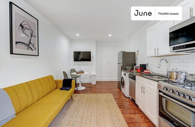 Modern ROOM at The Kensington House