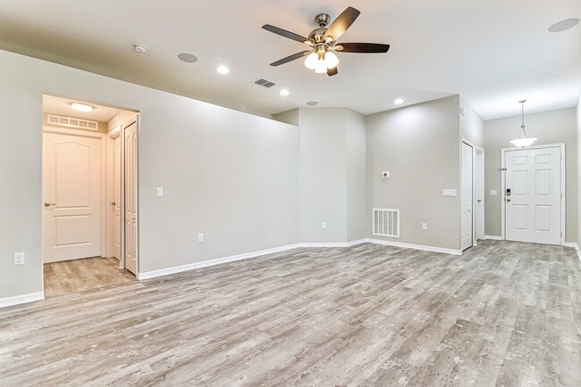 Photo - 13402 Kent Bradley Street