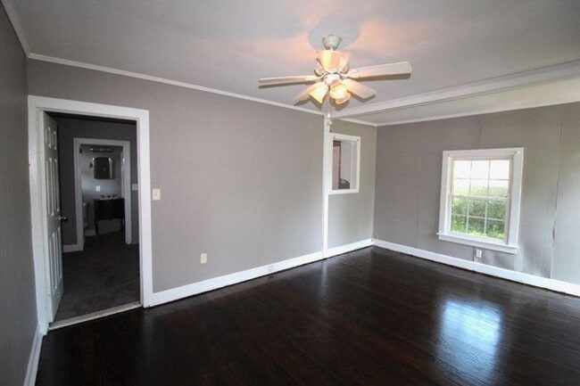 Photo - Charming Park Circle Bungalow
