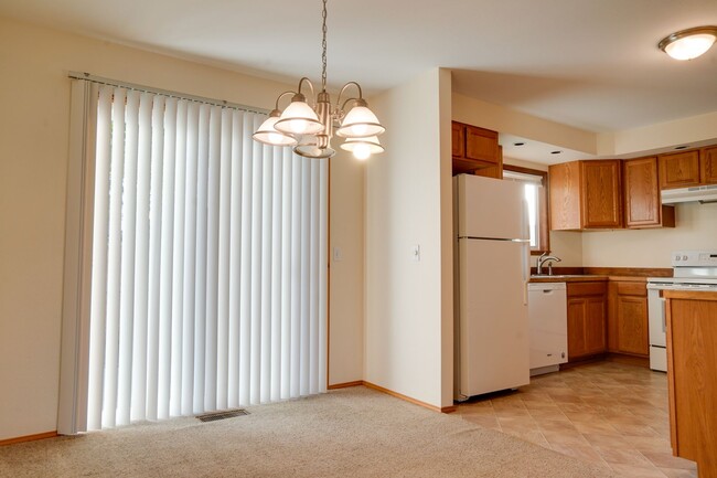 Photo - Federal Way Rambler