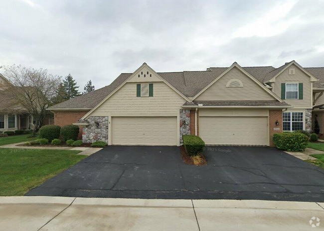 Building Photo - 2405 Cleveland Way Rental
