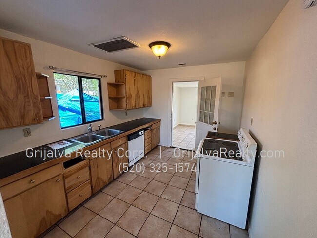 Photo - 835 W Tipton Dr Unidad 835