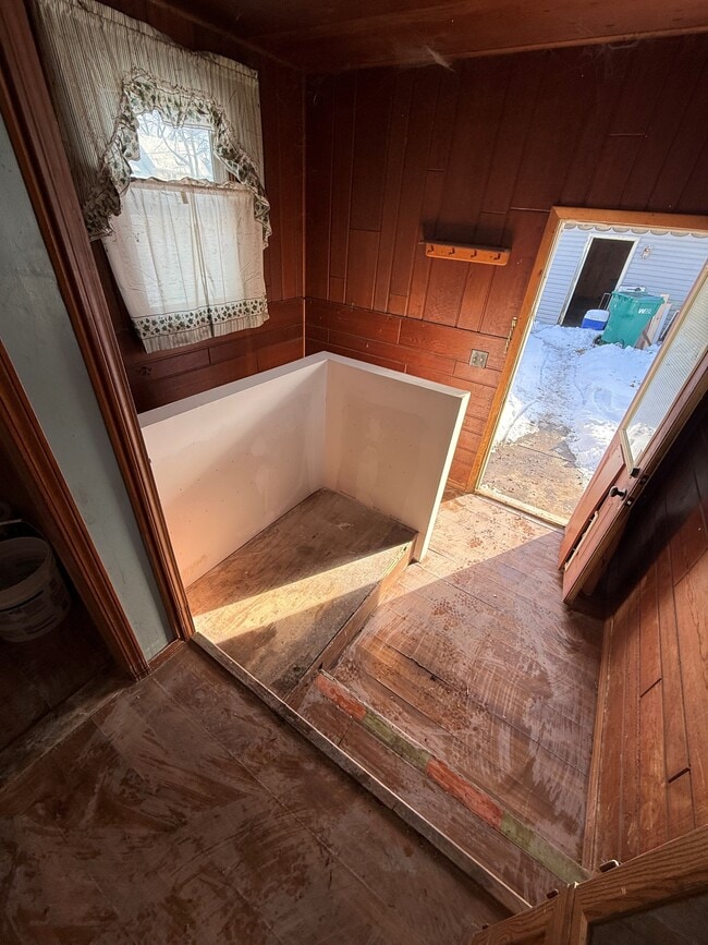 Photo - 116 Allen St