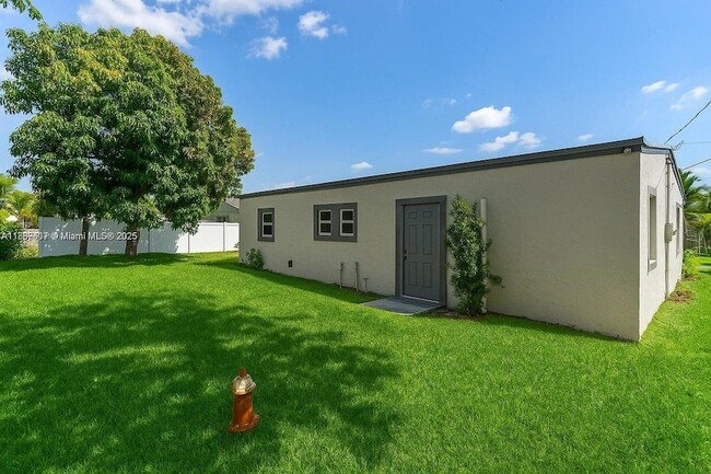 Photo - 607 SW 3rd St Apartamento Unidad 1