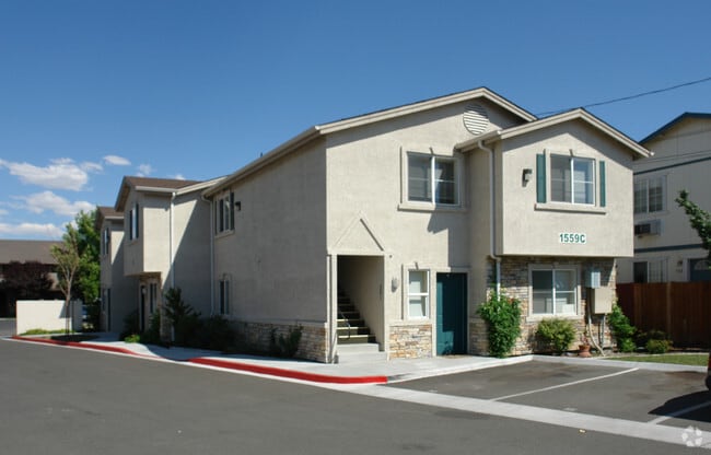 Photo - Prater Way Apartments