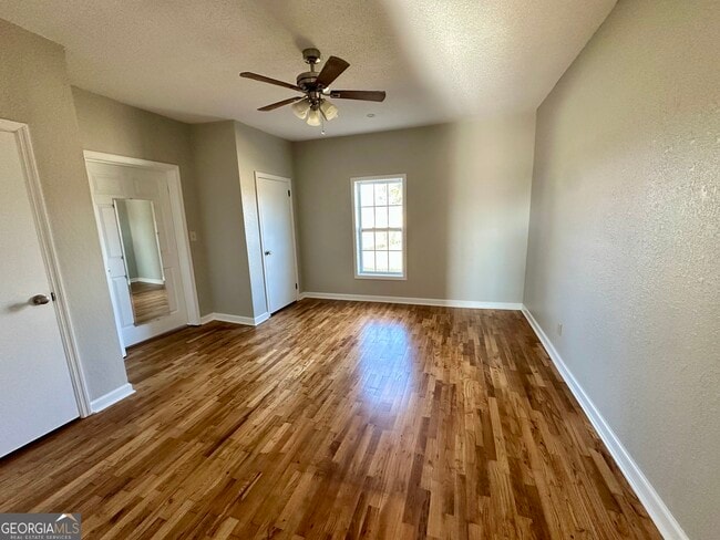 Photo - 1013 Walke Dairy Rd