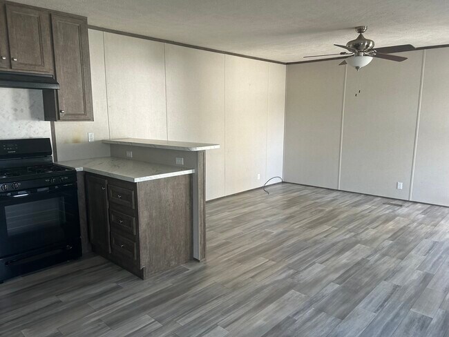 Photo - 7519 Dorr St