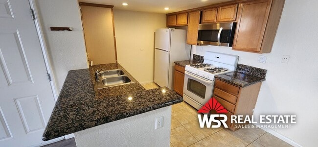 Photo - 2-Bedroom 2-Bathroom Condo in Gated Palmil... Unidad 104