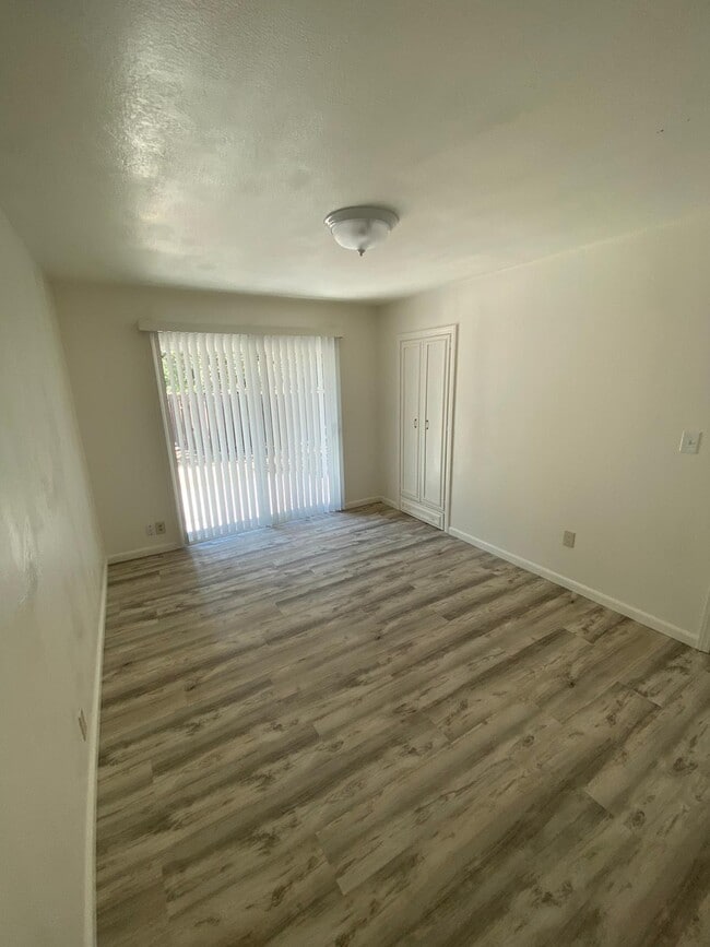 Photo - 211 Brand Rd