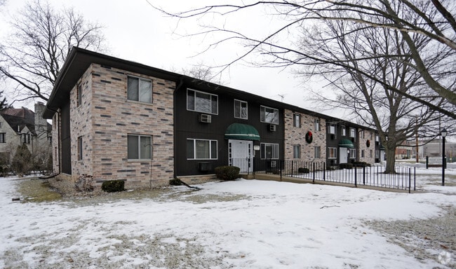 Photo - Forest Acres Apartments