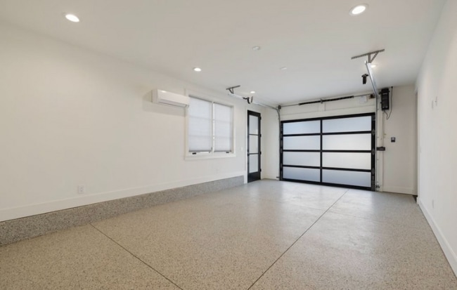 Photo - 1330 Columbia Ave