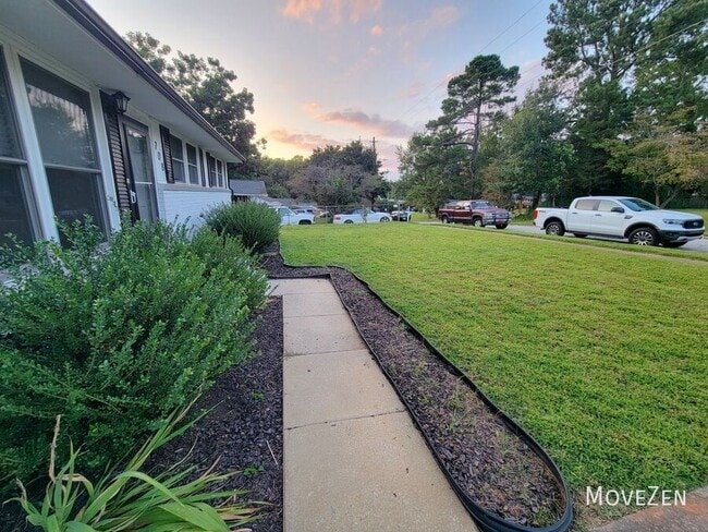 Photo - 708 Hadley Rd