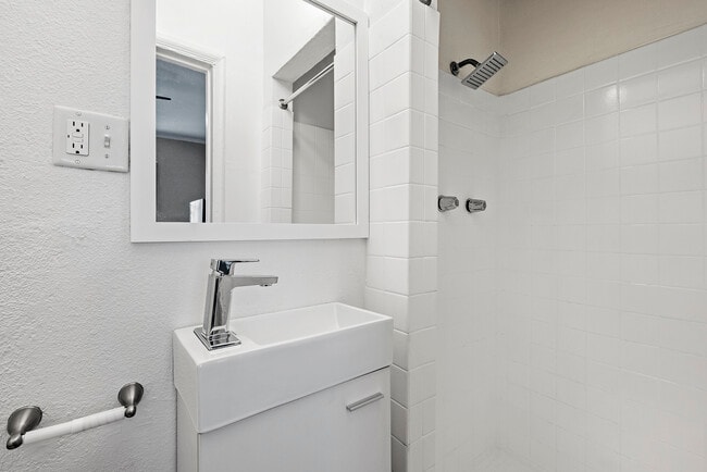 Photo - Langdon Park at Hollywood Studios