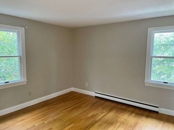 Photo - 18 Germain Ave Unidad 1