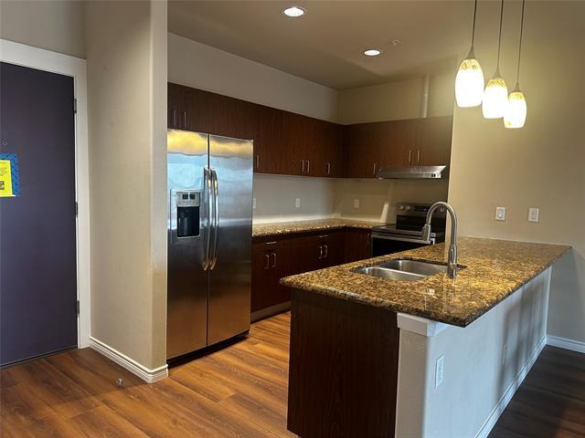 Building Photo - 1100 W Trinity Mills Rd Unit 4038