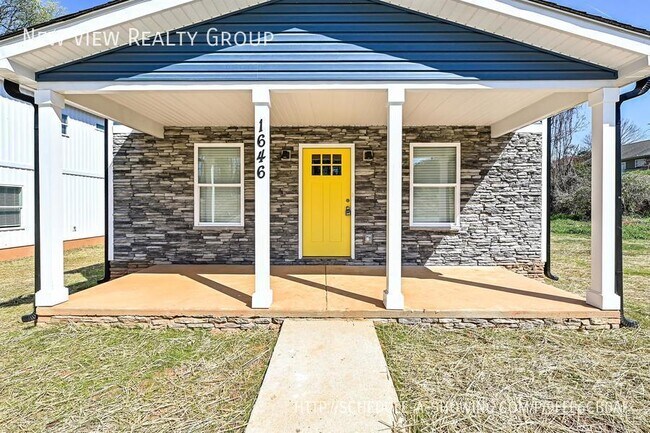 Photo - 1646 W Main St