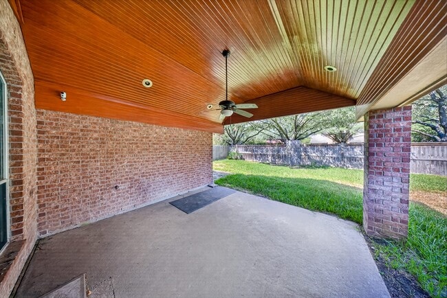 4811 Cottage Stone Ln