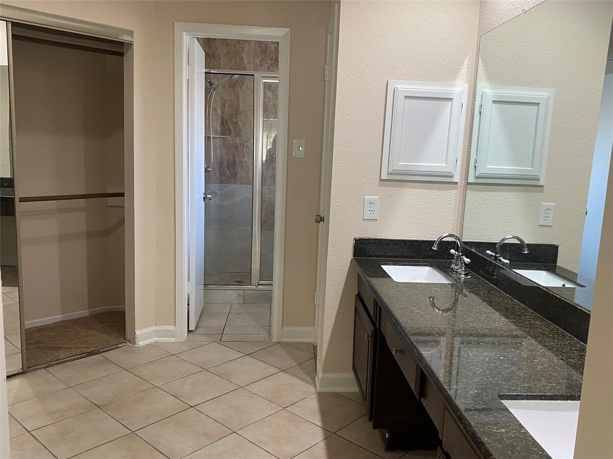 Photo - 2214 S Ferrisburg Ct