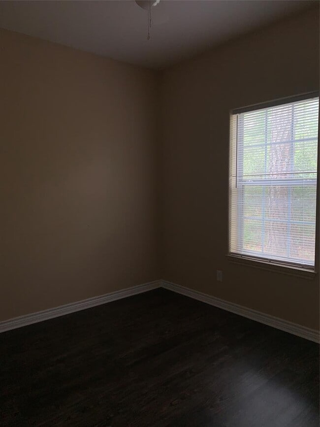 Photo - 137 N Kanaio Dr