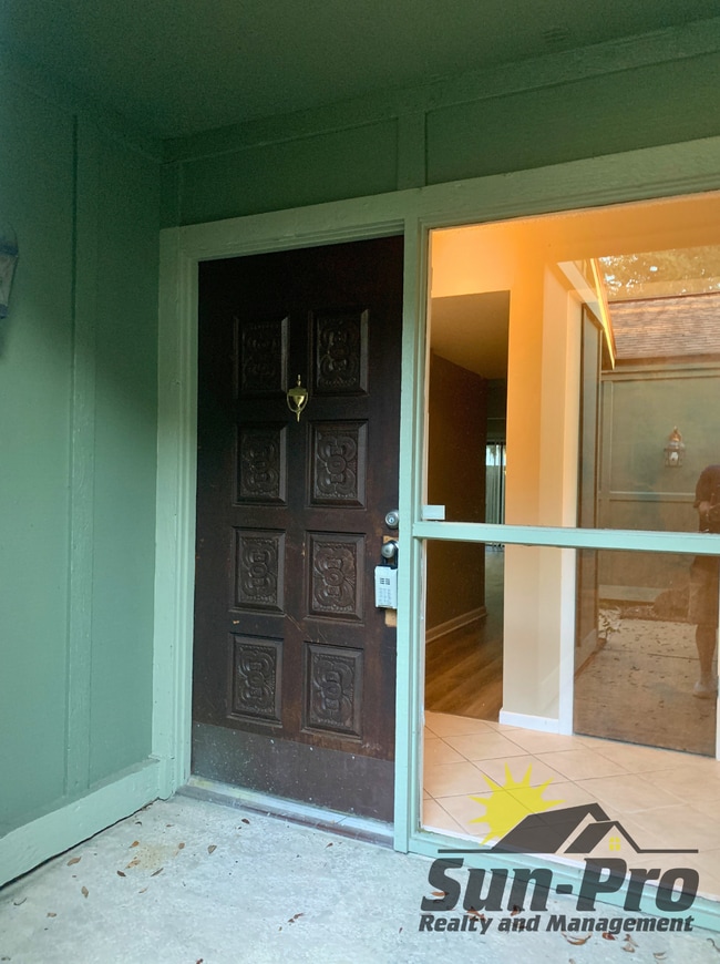 Building Photo - 136 Pine Cone Trl