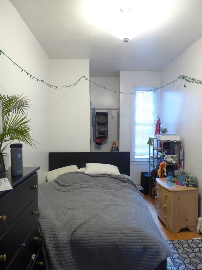 Photo - 812 Parker St Unit 3