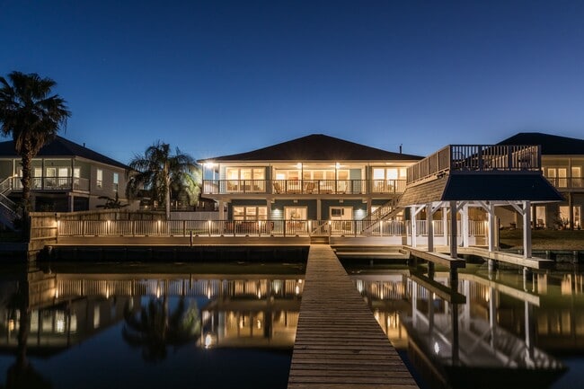 Building Photo - 1508 103rd St