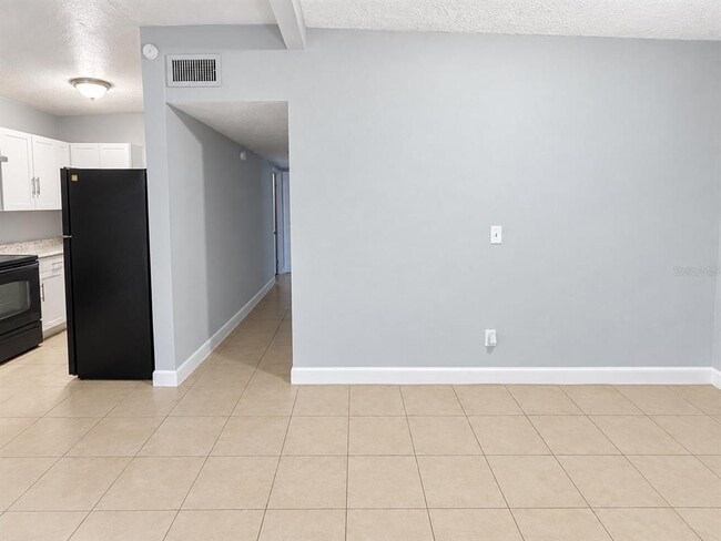 2021 W Gore St